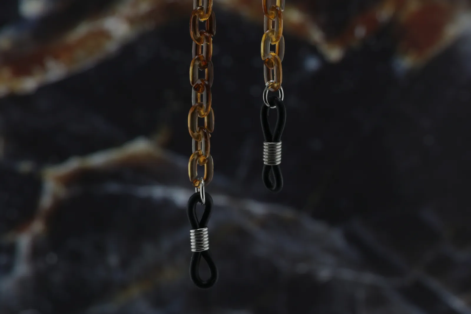 CHAIN — Default, view 8