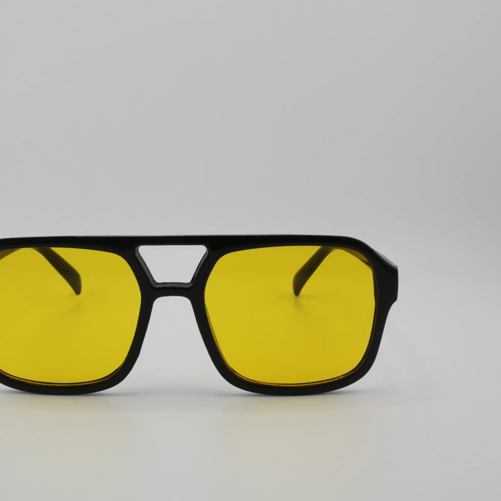 PABLO — Yellow